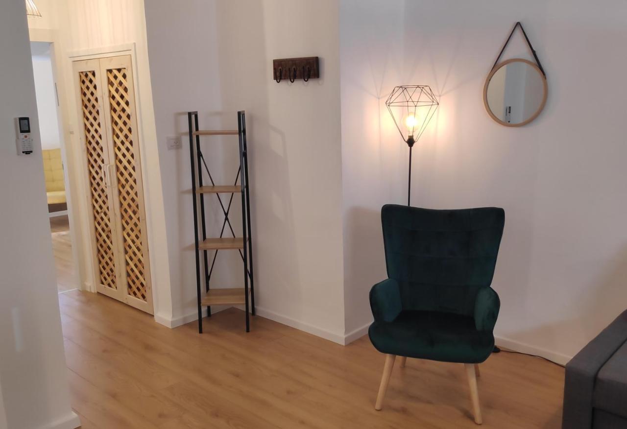 אחת ויחידה - One & Only Apartment Maalot Tarshiha Bagian luar foto